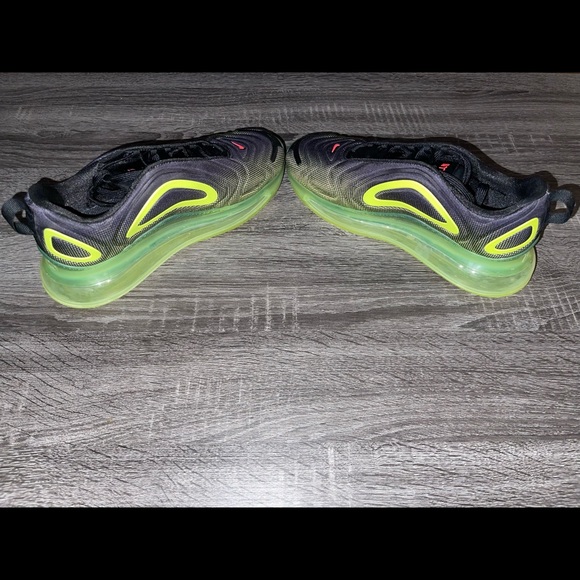 COPY - Nike Air Max 720 (GS) size 6.5Y - Picture 5 of 6